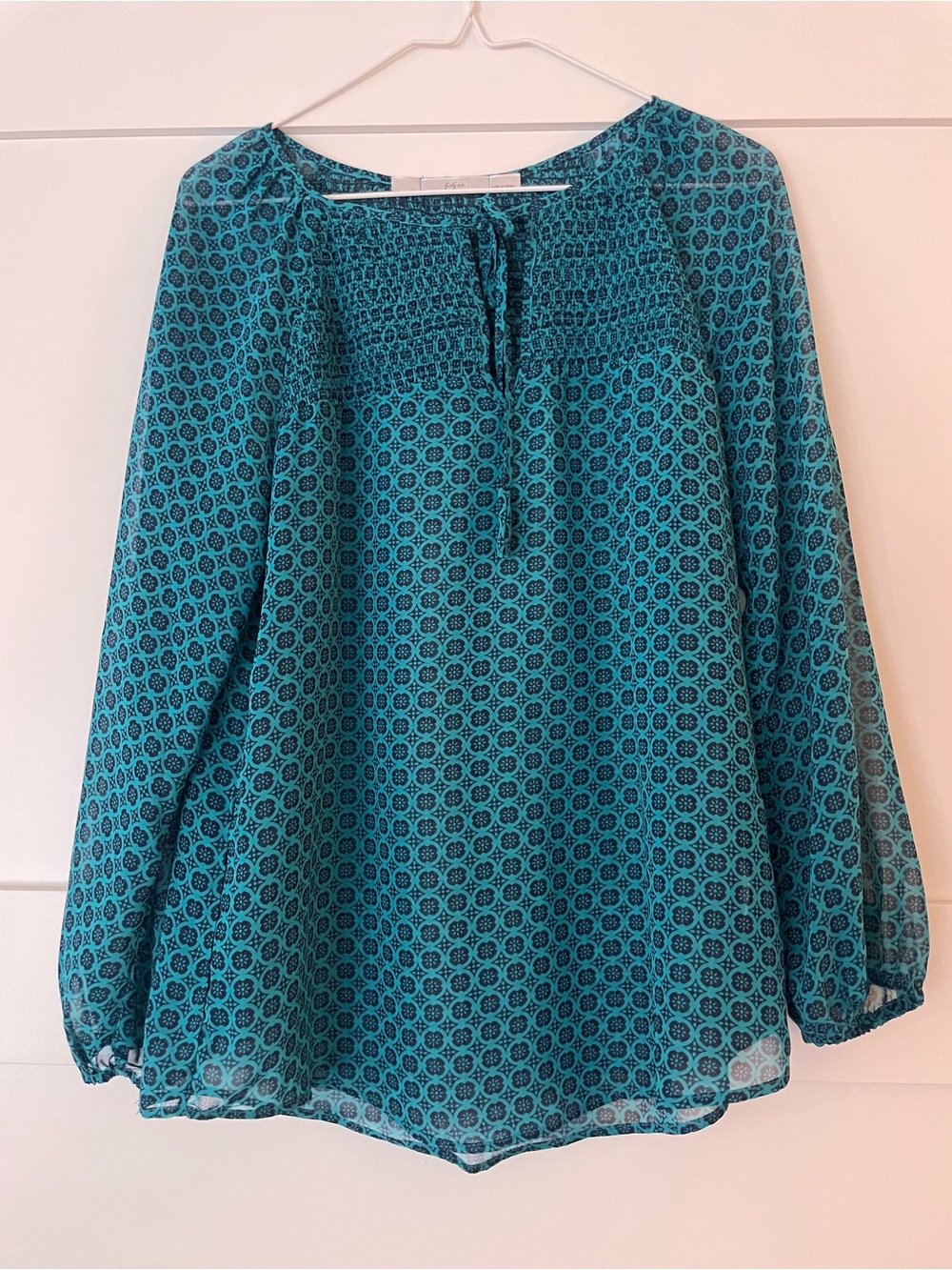 Gibson Nordstrom Teal & Navy Patterned Long-Sleeve Sheer Peasant Blouse S